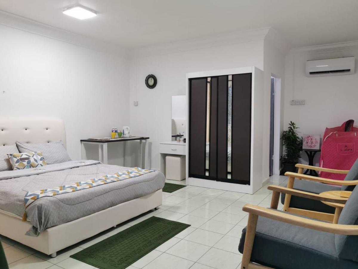 Sunrise Bedrooms And Transit 拉瑙 外观 照片